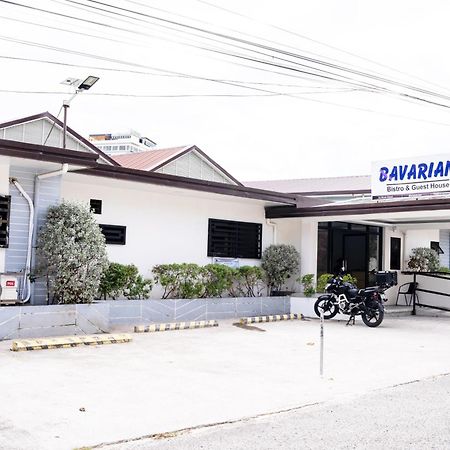 Bavarian Guest House Angeles Bagian luar foto