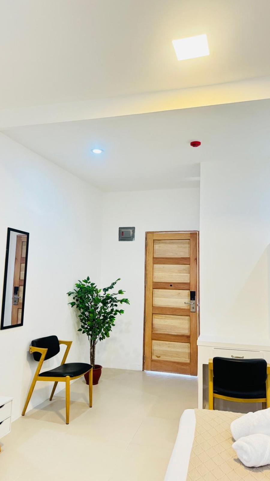 Bavarian Guest House Angeles Bagian luar foto